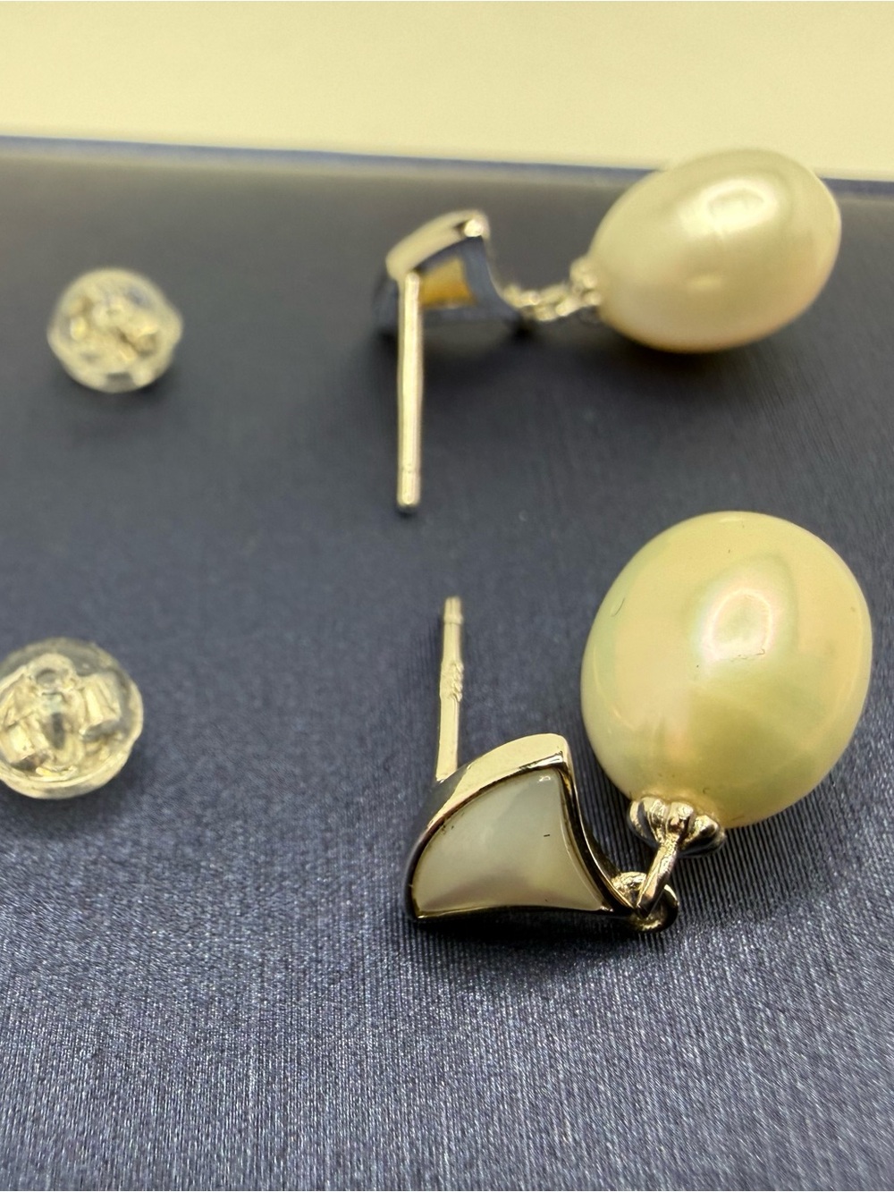 925 Sterling Silver Pearl Drop Earrings - White Pearl - Picture 9 of 15